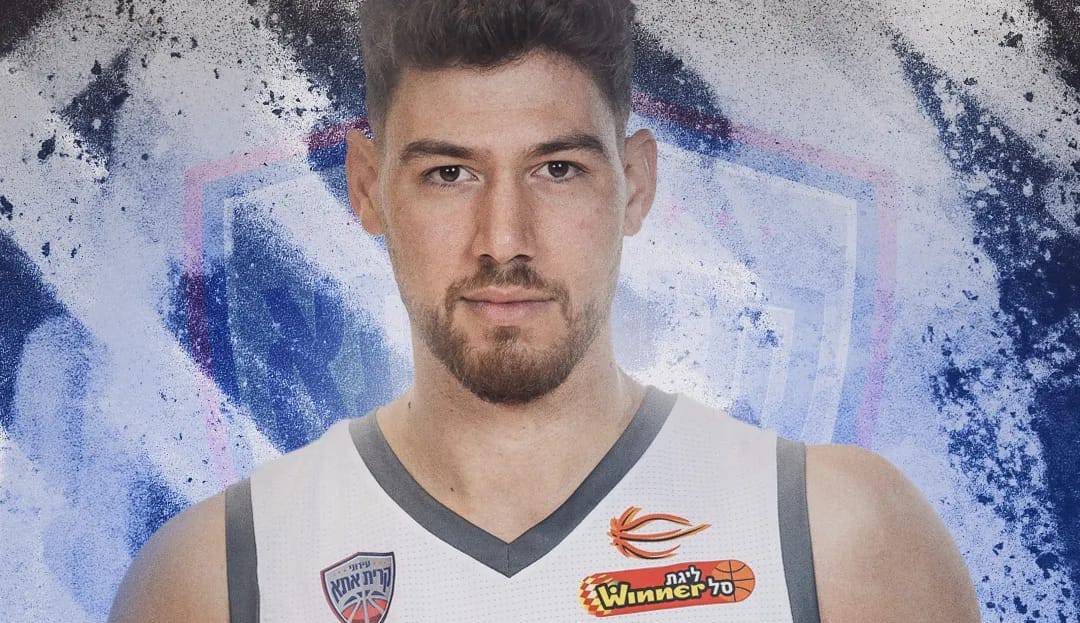 "בן בית": יריב עמירם ממשיך בקריית אתא