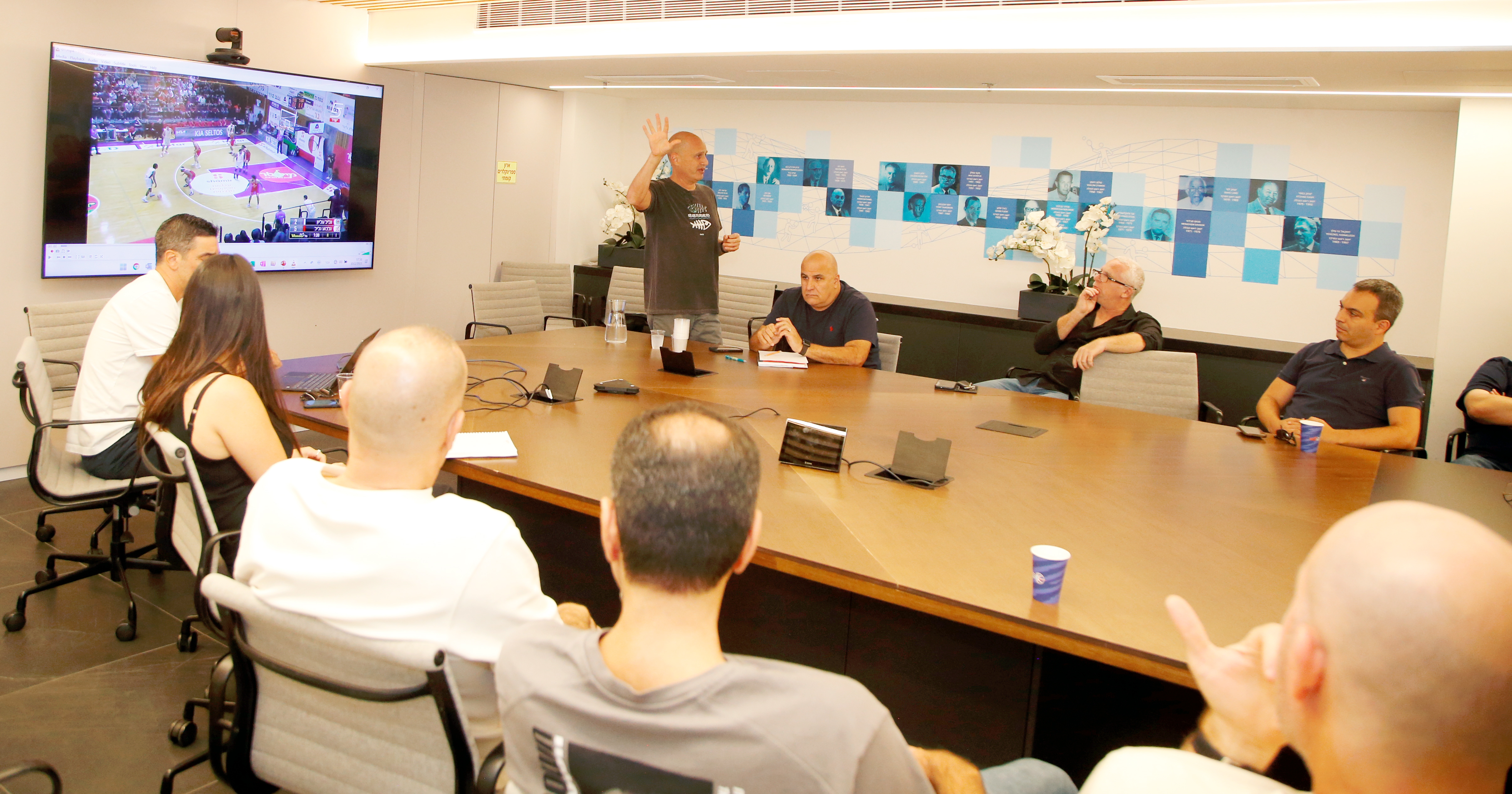 "רואים חשיבות בשיח עם גורמי המקצוע"