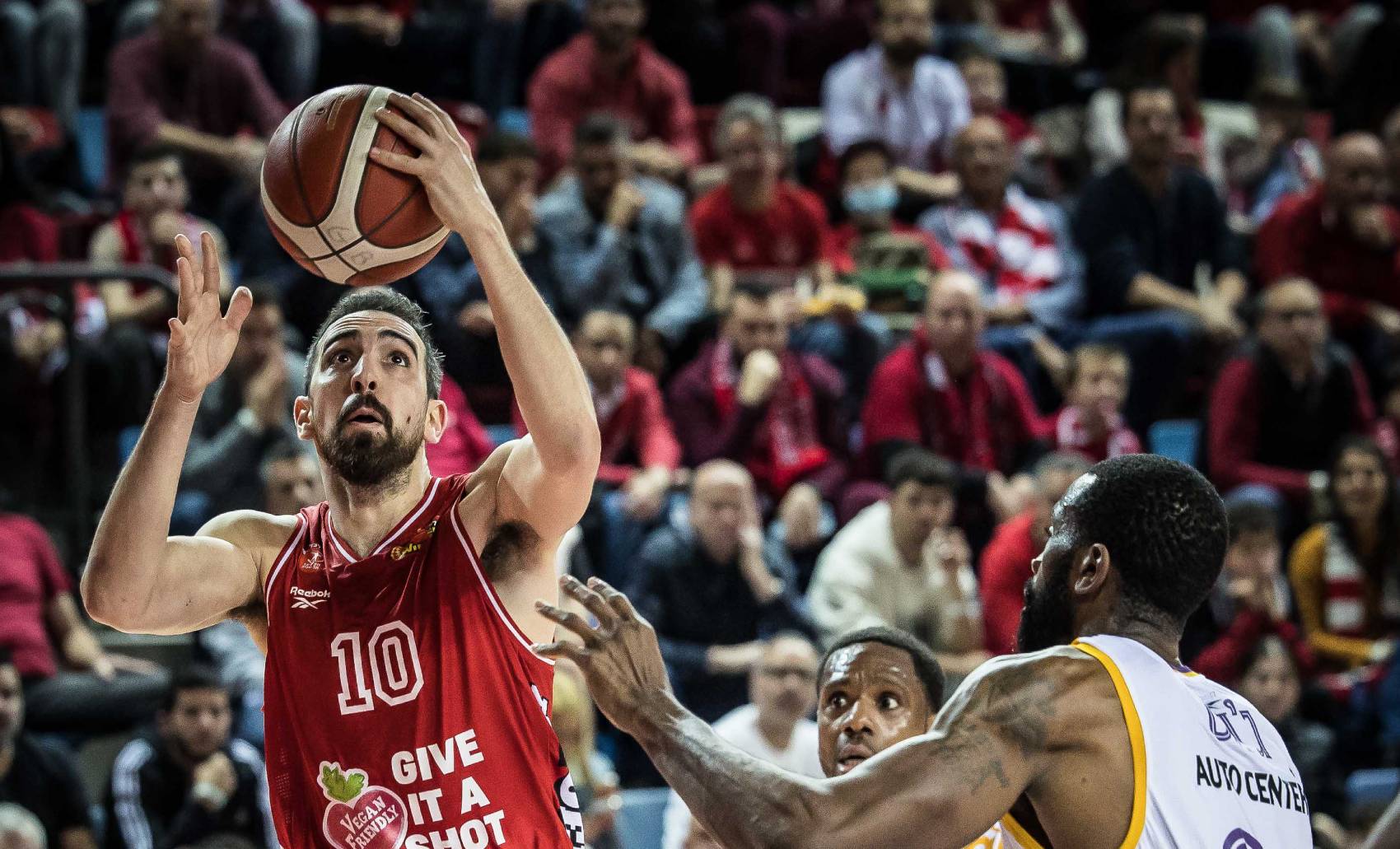 צפו: שיא קליעה עונתי לבר טימור