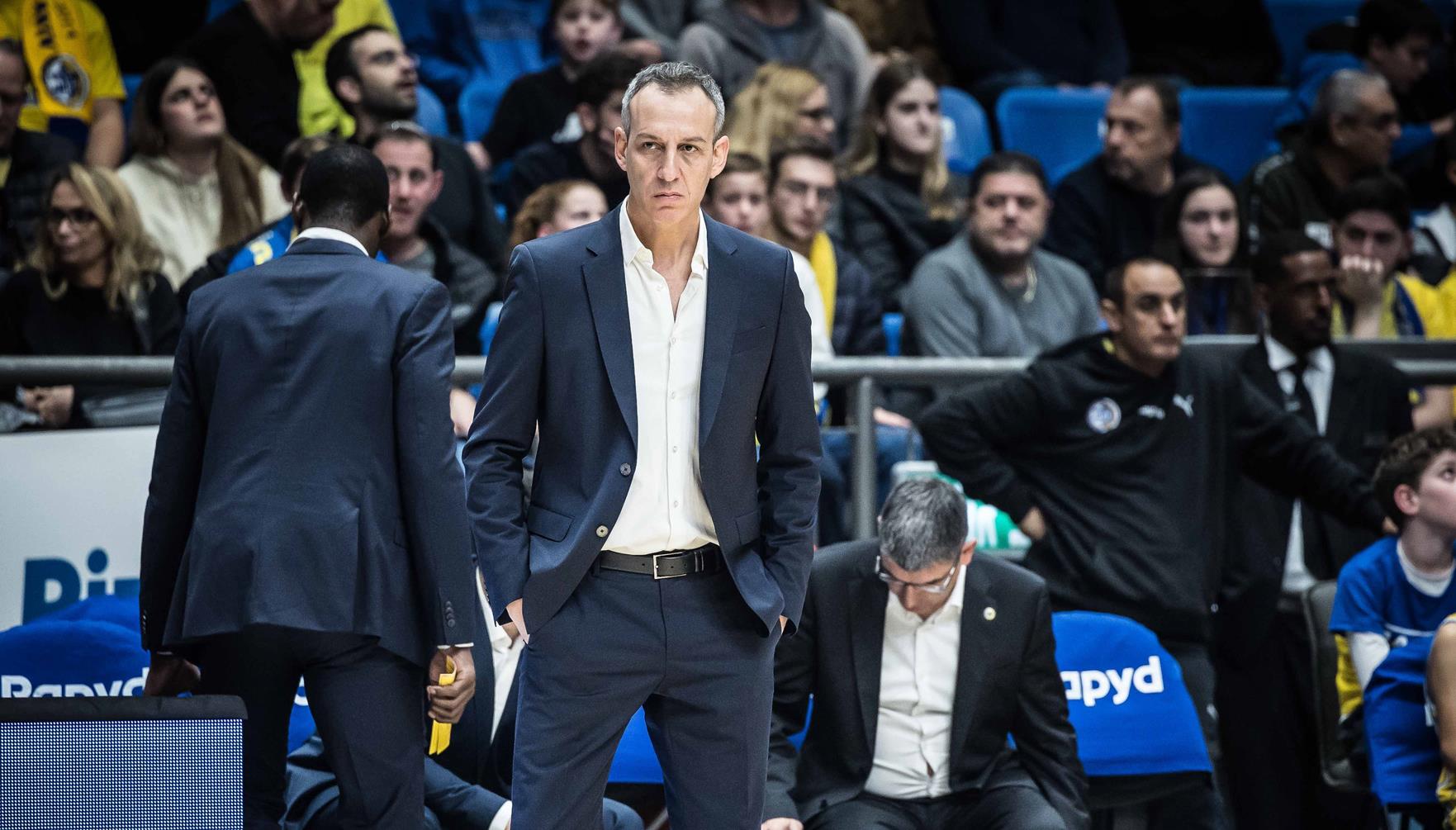 עודד קטש ימשיך לאמן את הצהובים