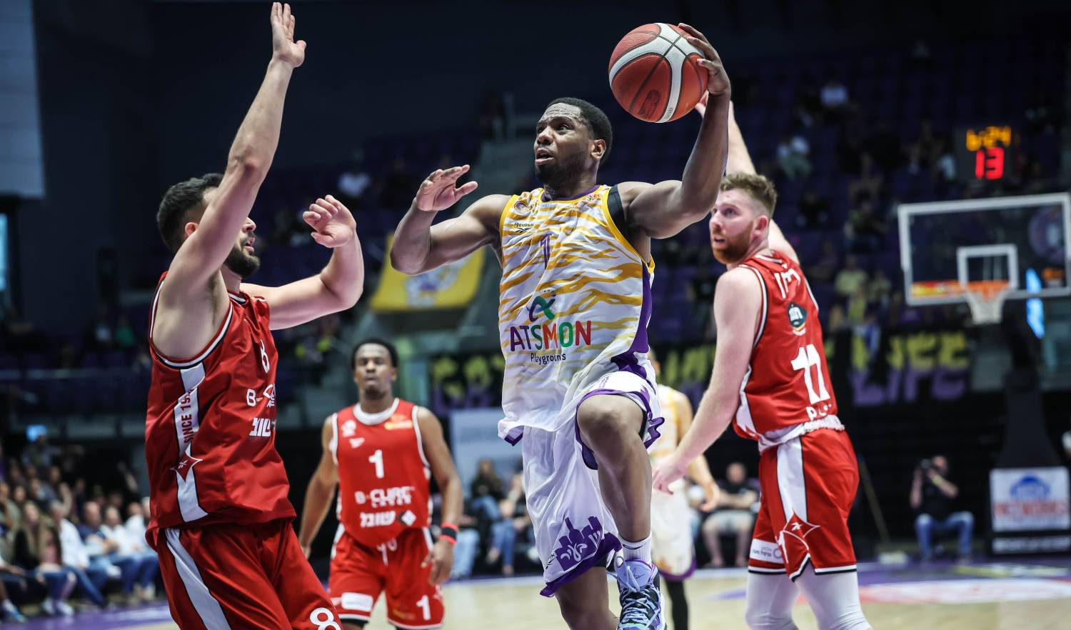 מצטיין המחזור ה-18: ג'ו רגלנד