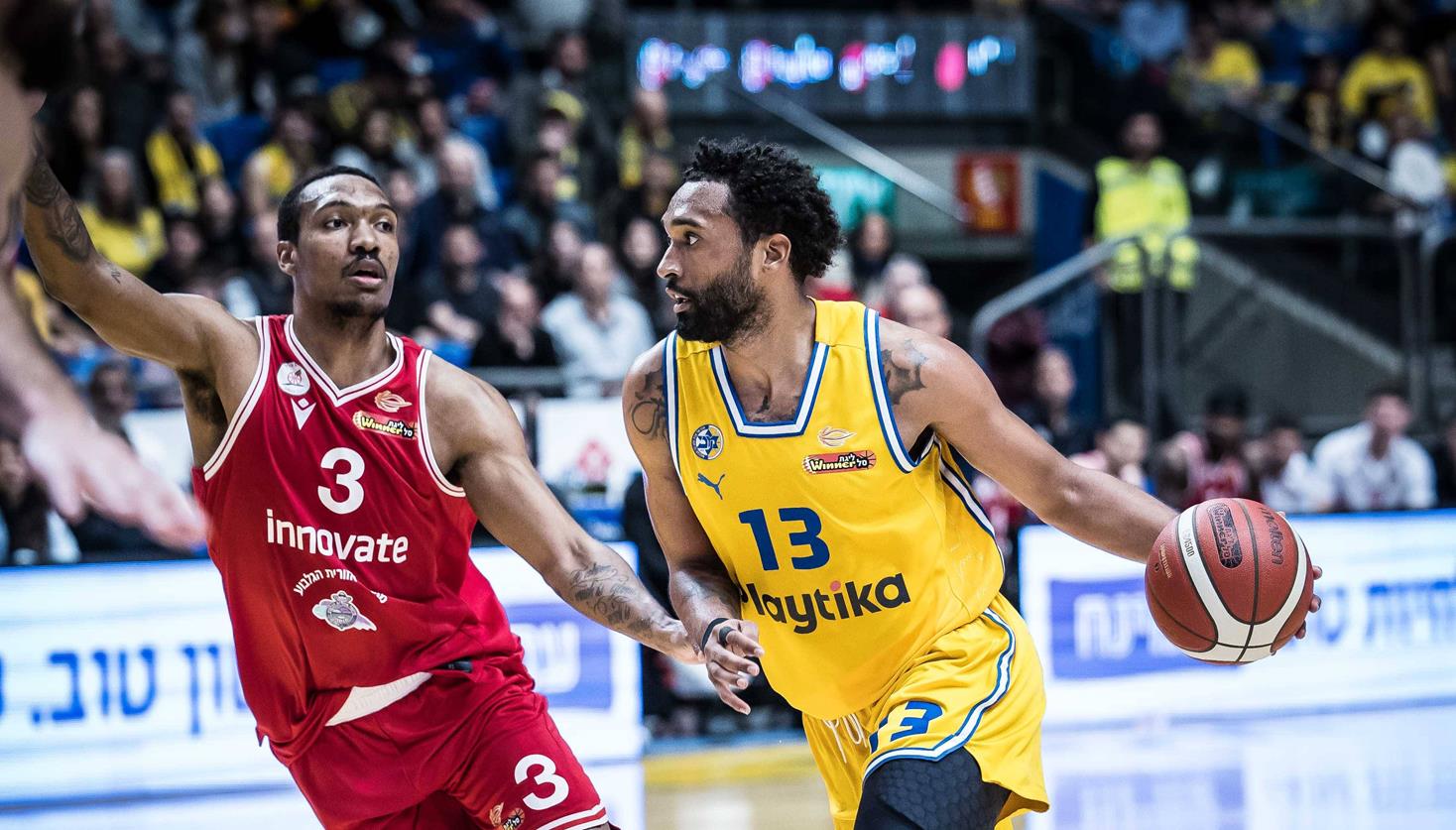 צפו: 5 שלשות ב-5 דקות לדארן היליארד