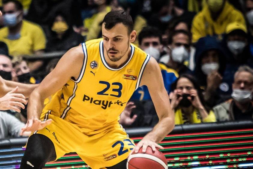 יורוליג: ניצחון בית דרמטי לצהובים