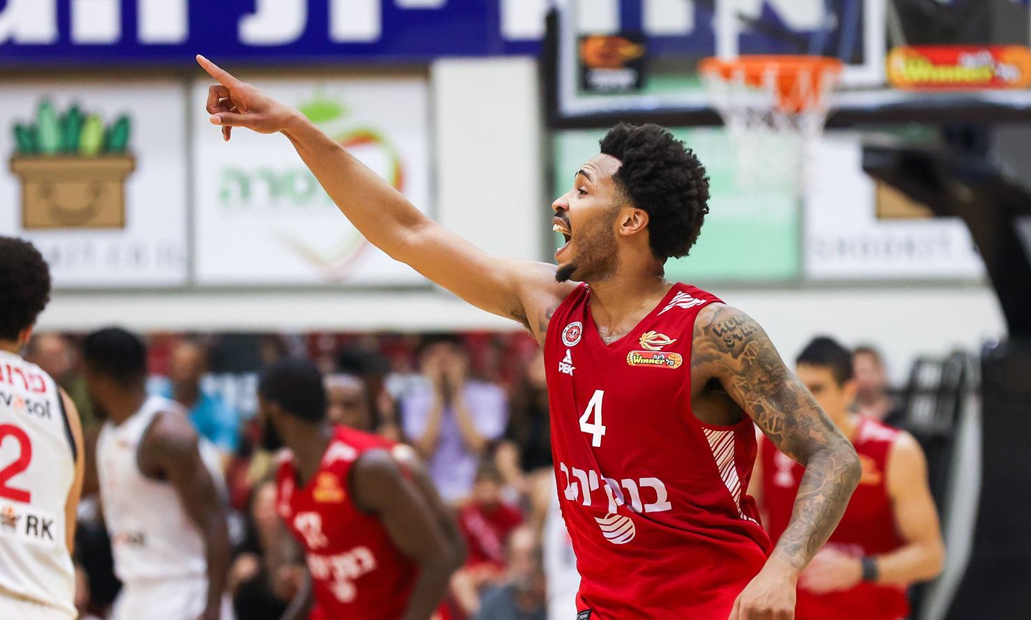 צפו: חגיגה ירושלמית במגרש הפתוח