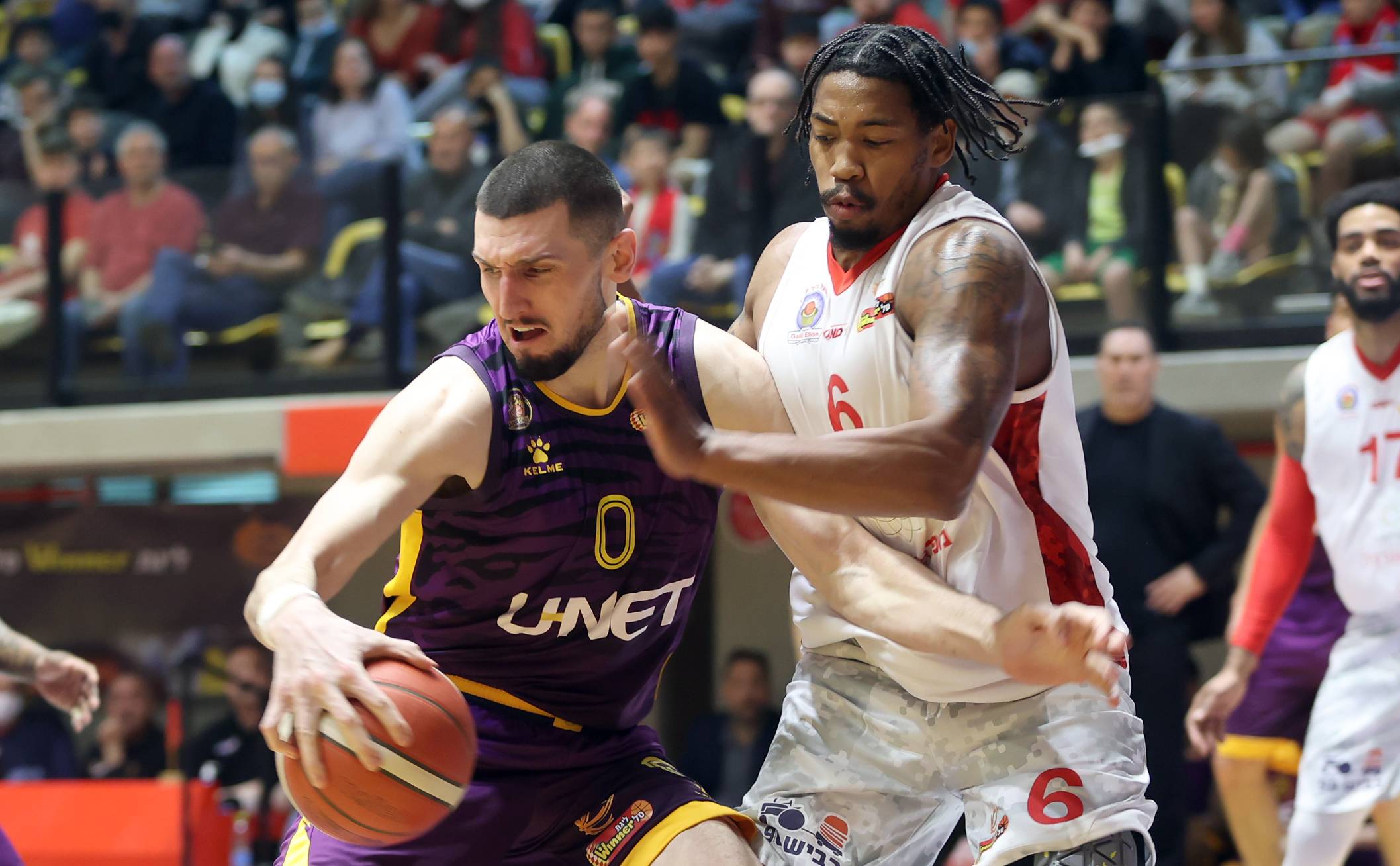 צפו: טופ 5 – הנעת כדור קבוצתית