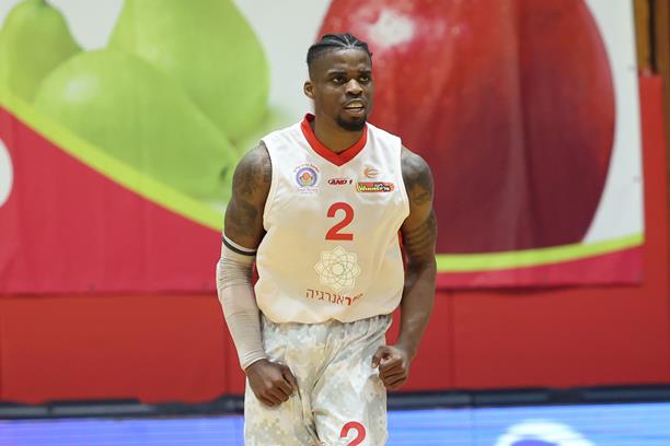 צפו: אירבו שוב במקום הראשון בטופ 10