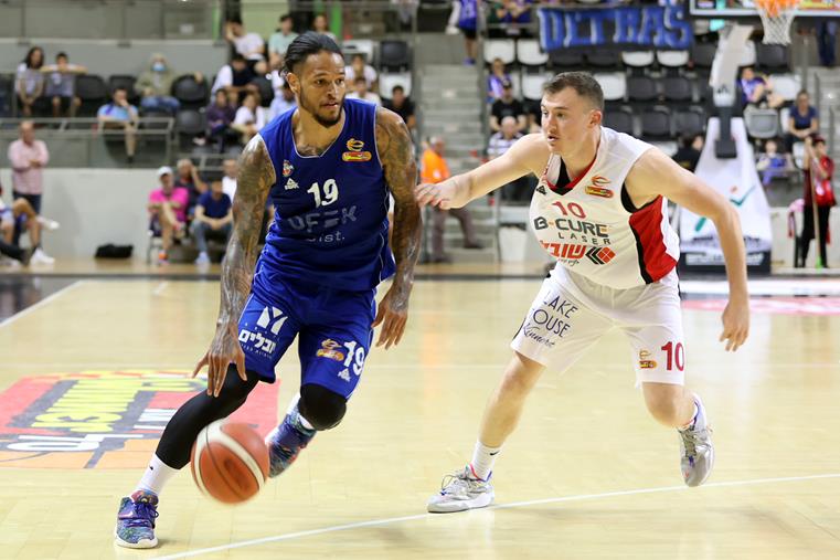 צפו: כריס באב שוב התעלה במאני טיים