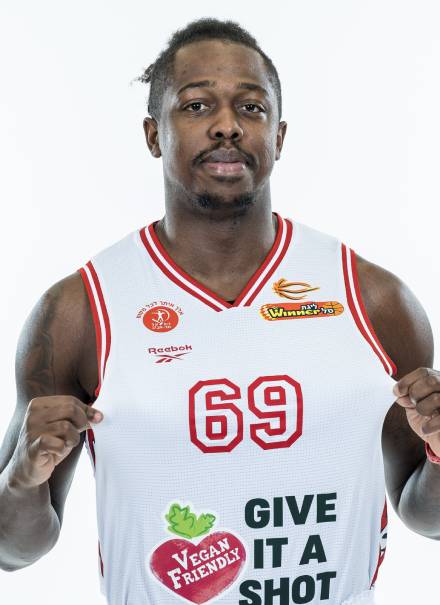 ג'ייקובן בראון