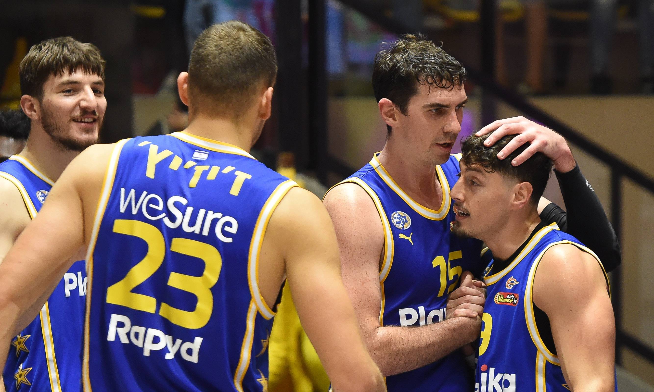 האלופה חזרה מפיגור 16 לניצחון בהארכה