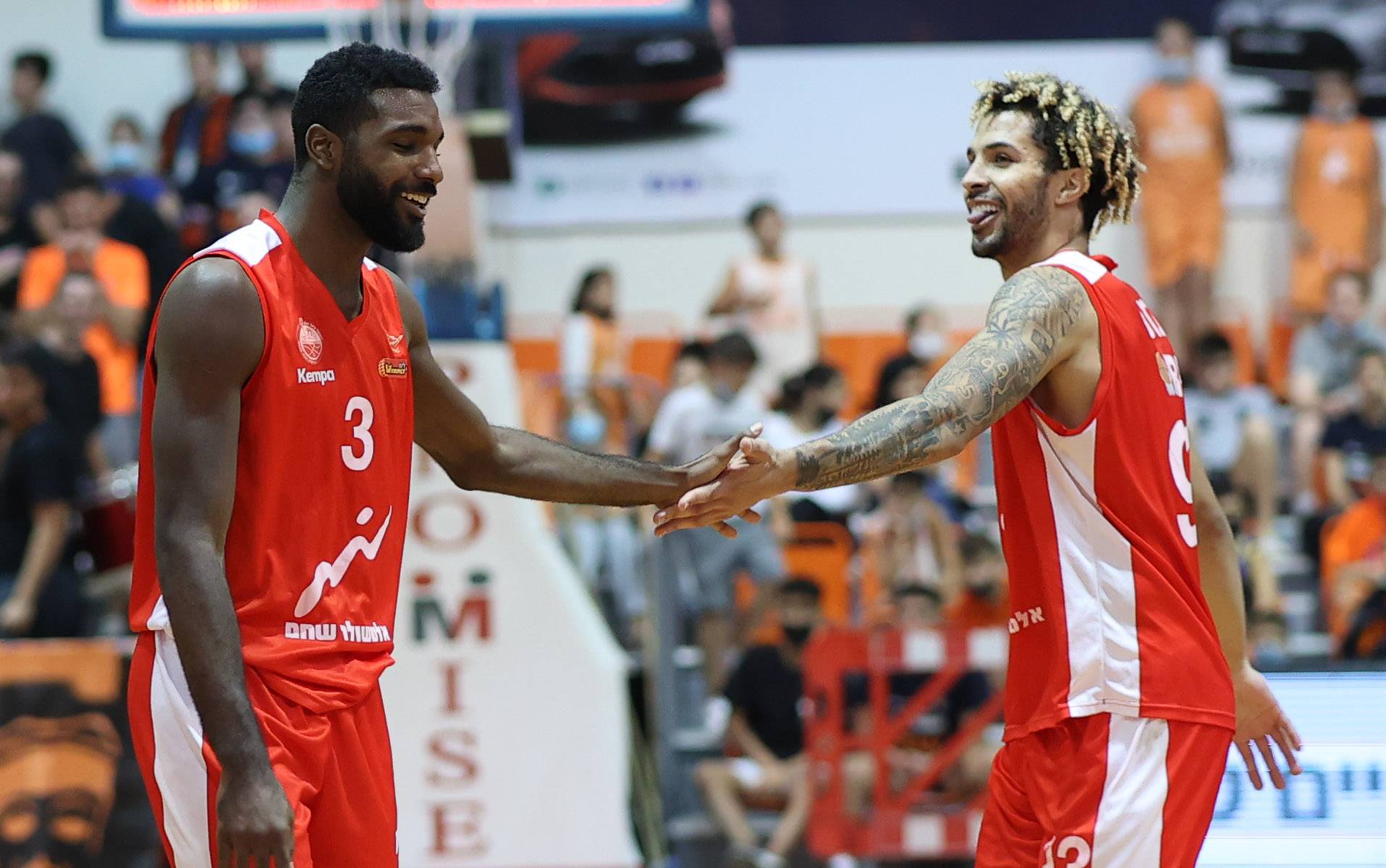 צפו: ערב קליעה גדול לקודי דמפס