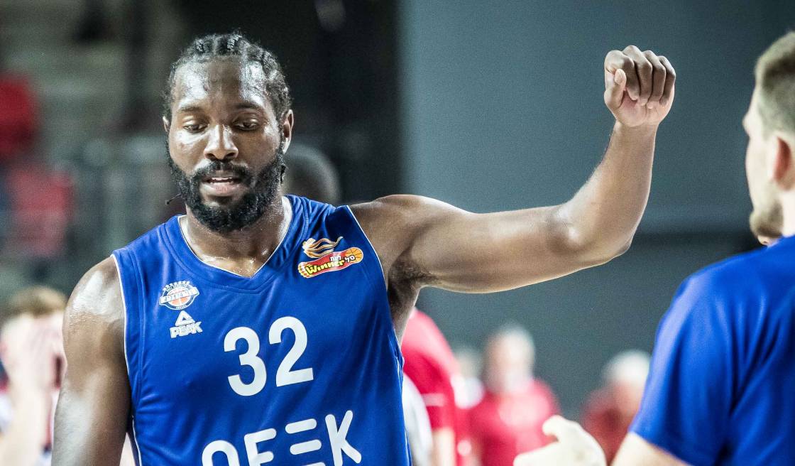 צפו: דאבל-דאבל מרשים לצ'ינאנו אונואקו