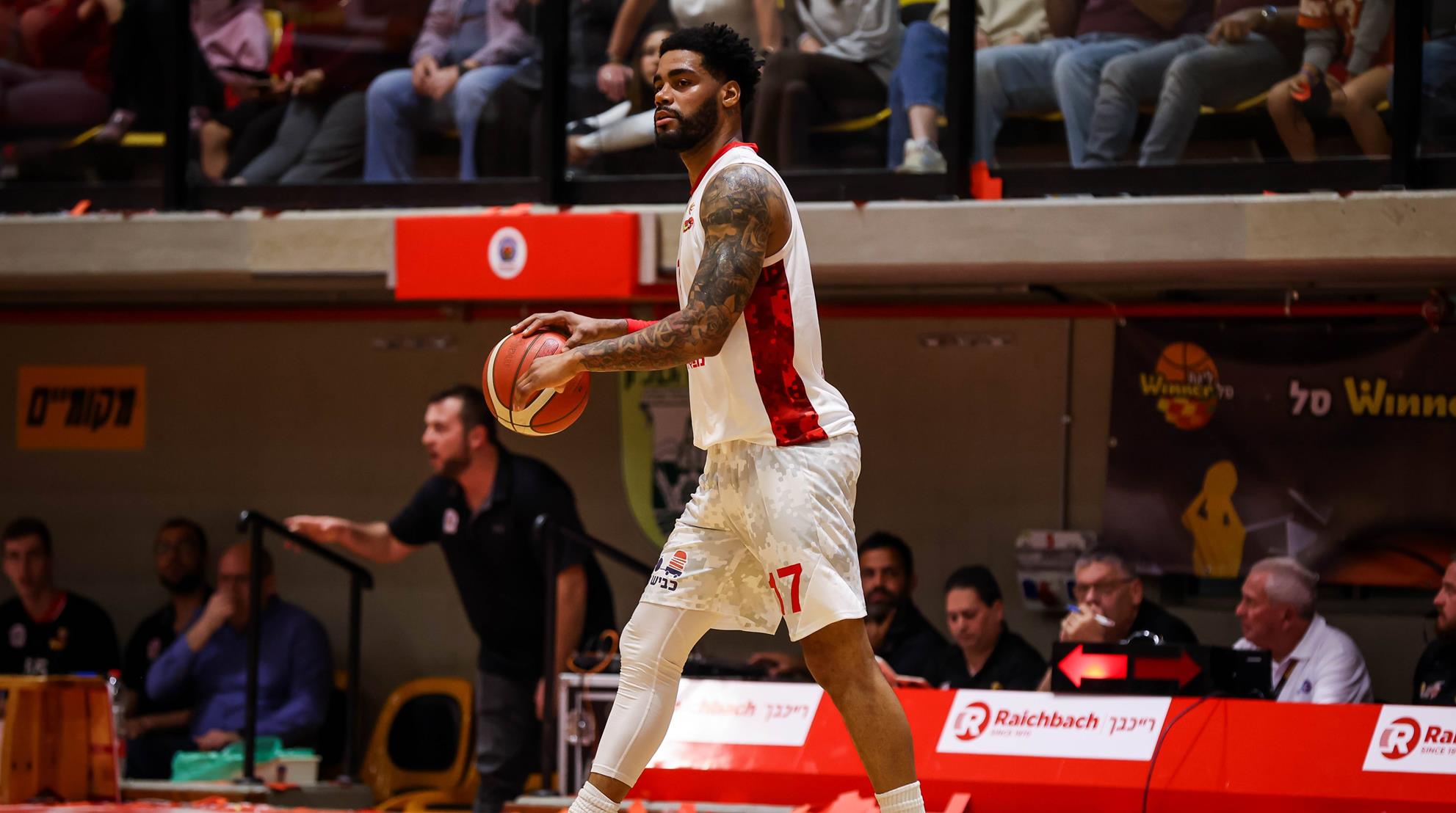 מצטיין המחזור ה-22: די.ג'יי קנדי