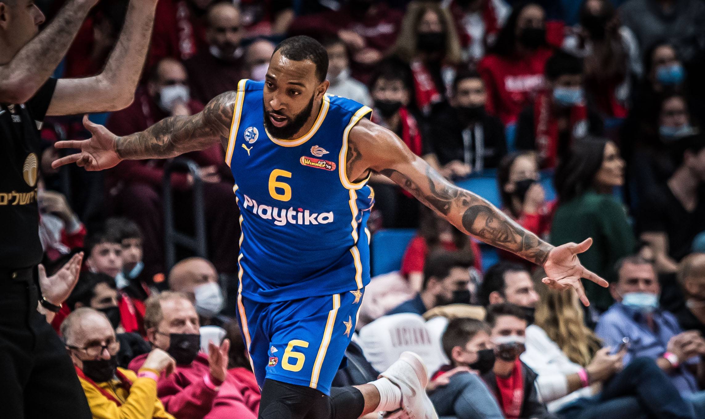 צפו: הופעה גדולה לוויליאמס בקלאסיקו