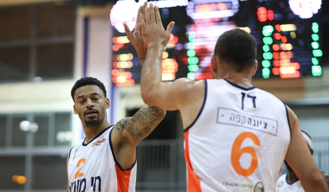 צפו: ניצחון שלישי ברצף לגארט והכתומים