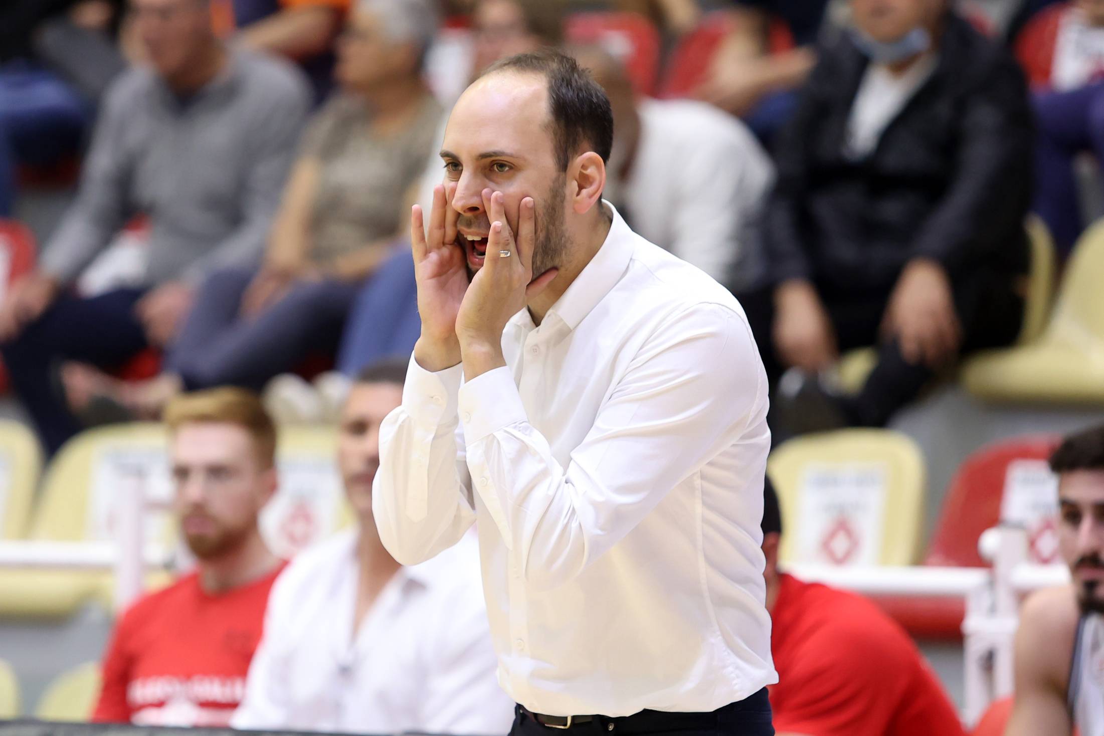 מאמן חודש אפריל: גיא קפלן