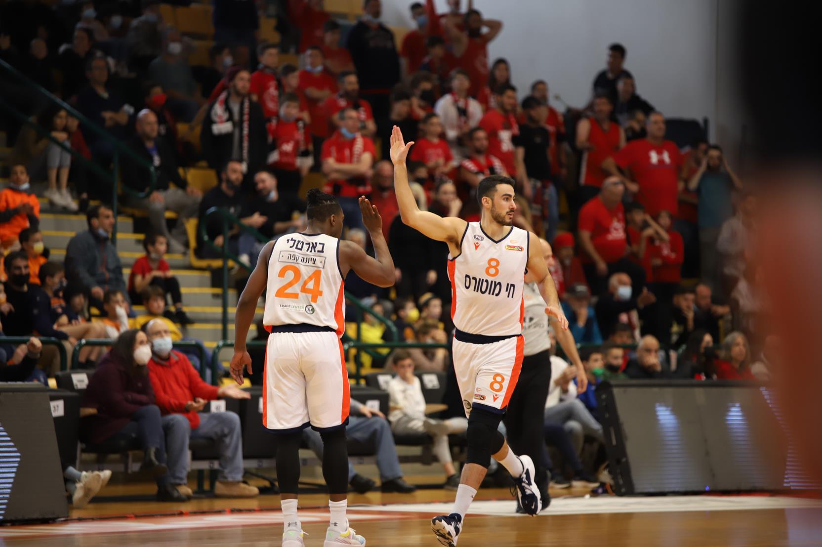 נס ציונה נשארה בתמונת הבית העליון