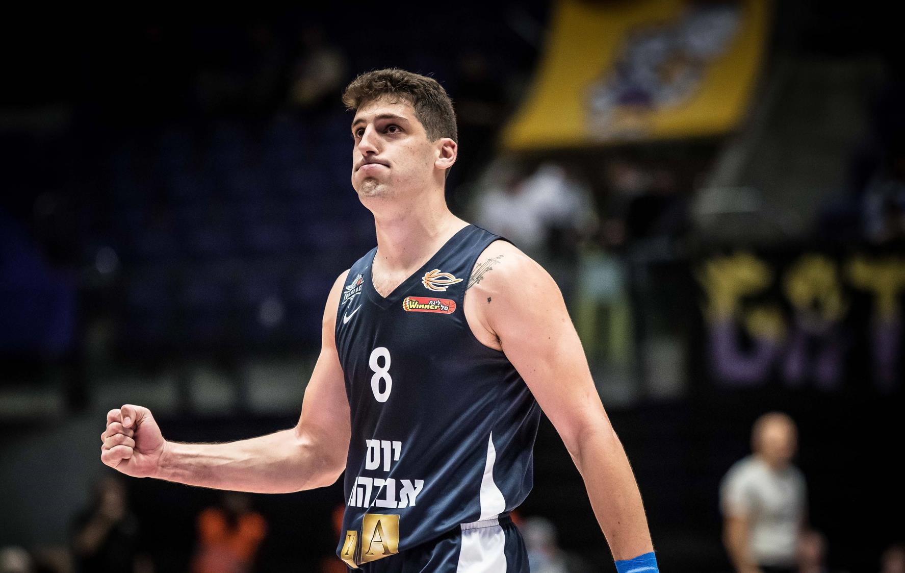 צפו: חואקין שוכמן השווה את שיא הקריירה