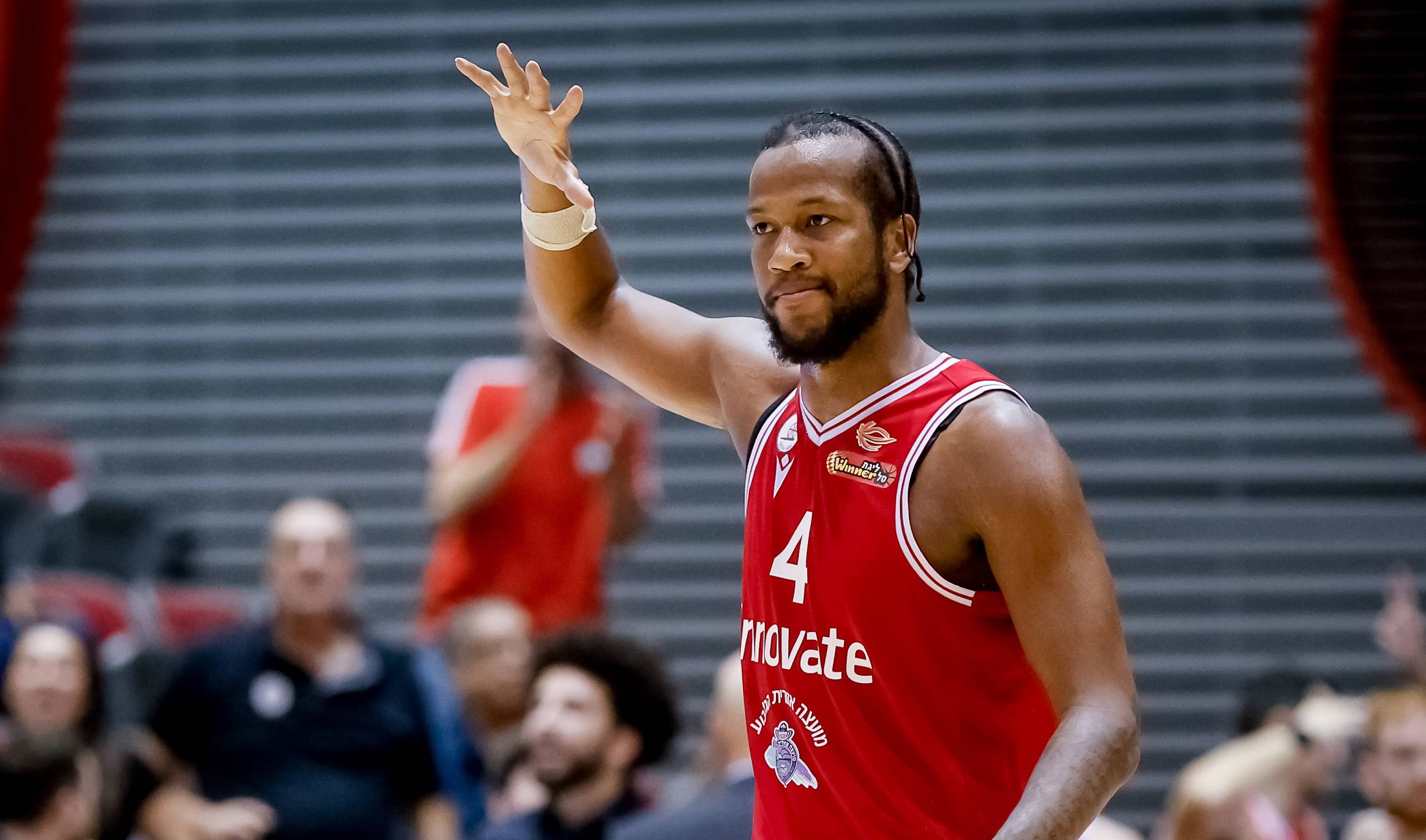 צפו: דאבל-דאבל נוסף לג'סטין גורהם