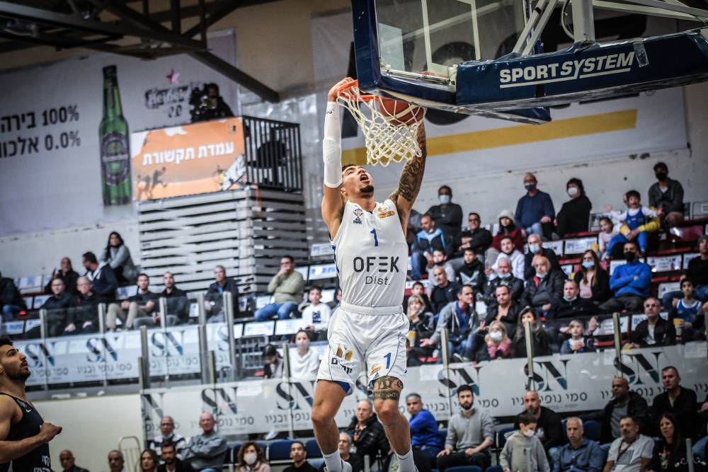 צפו: שיא קריירה לסנדי כהן באילת