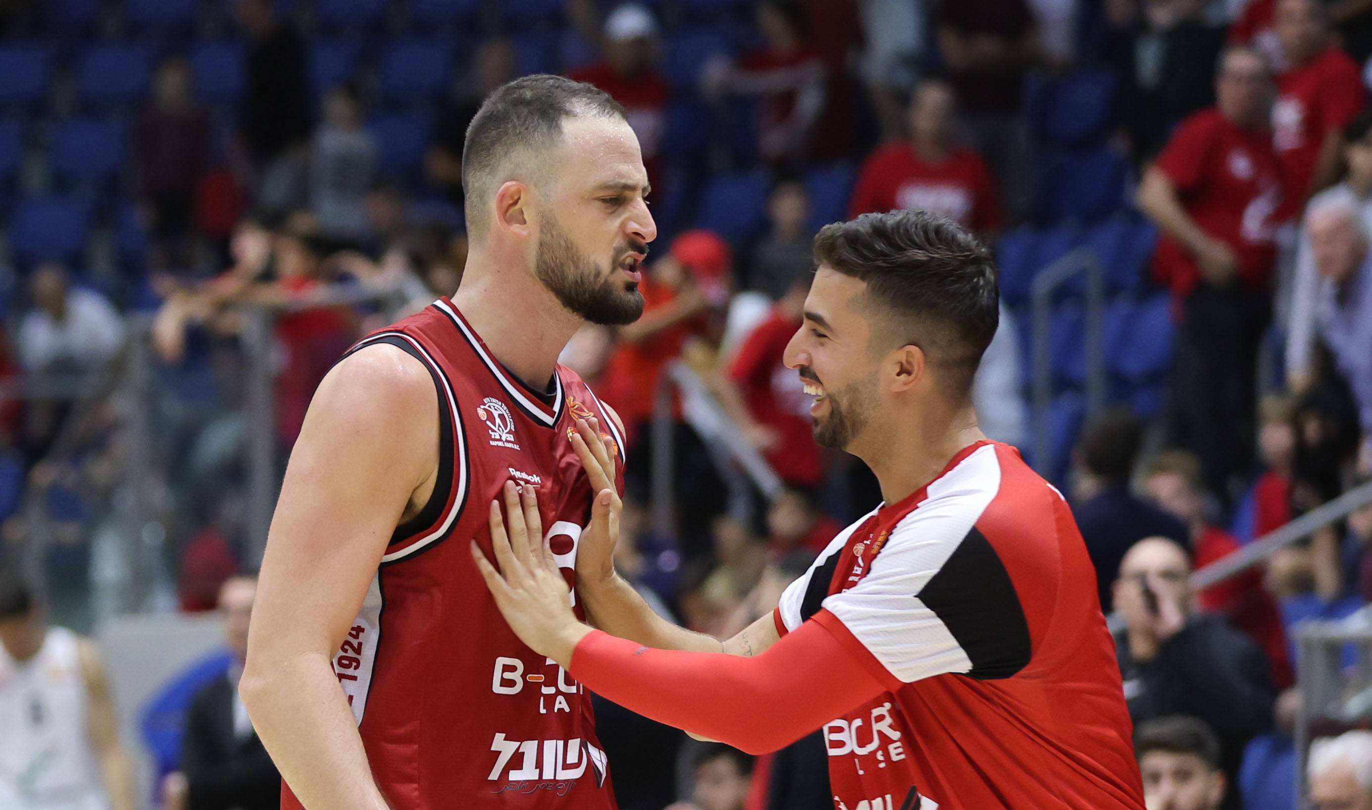 צפו: עמית שמחון הגיע לוהט לקונכיה