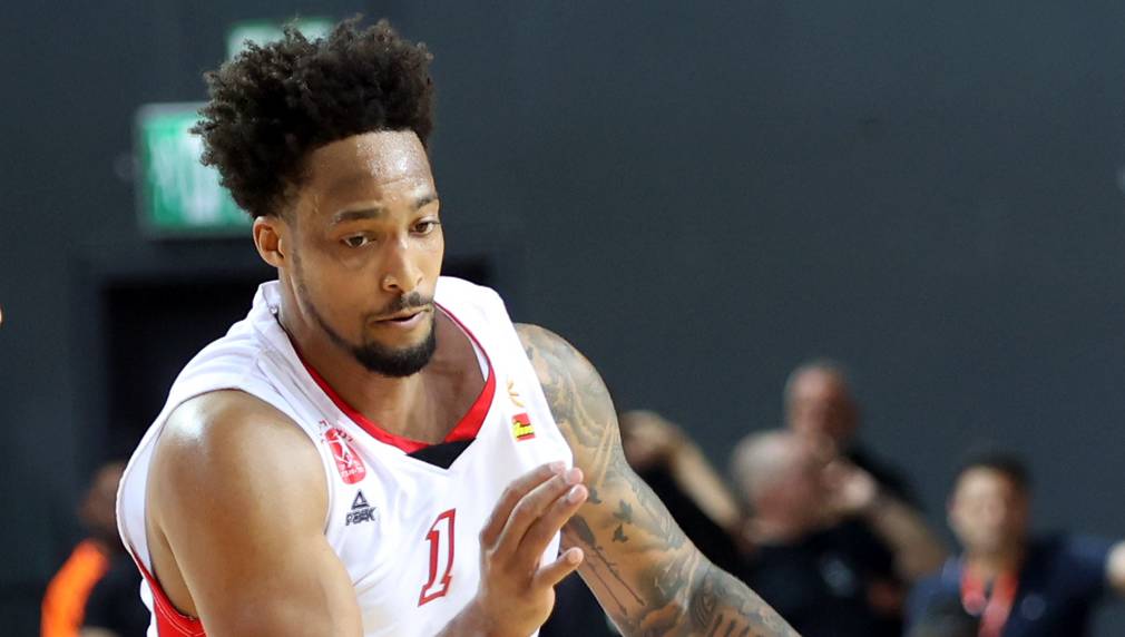 צפו: שיאי עונה לג'יי.פי טוקוטו בקליעה ומדד 