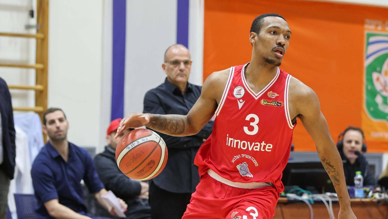 מצטיין המחזור ה-19: טוני קאר