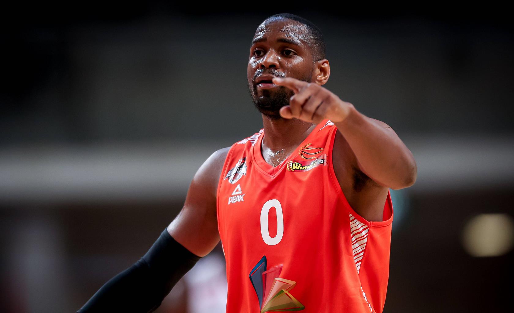 סימני נפט: ראשל"צ גברה על השכנה