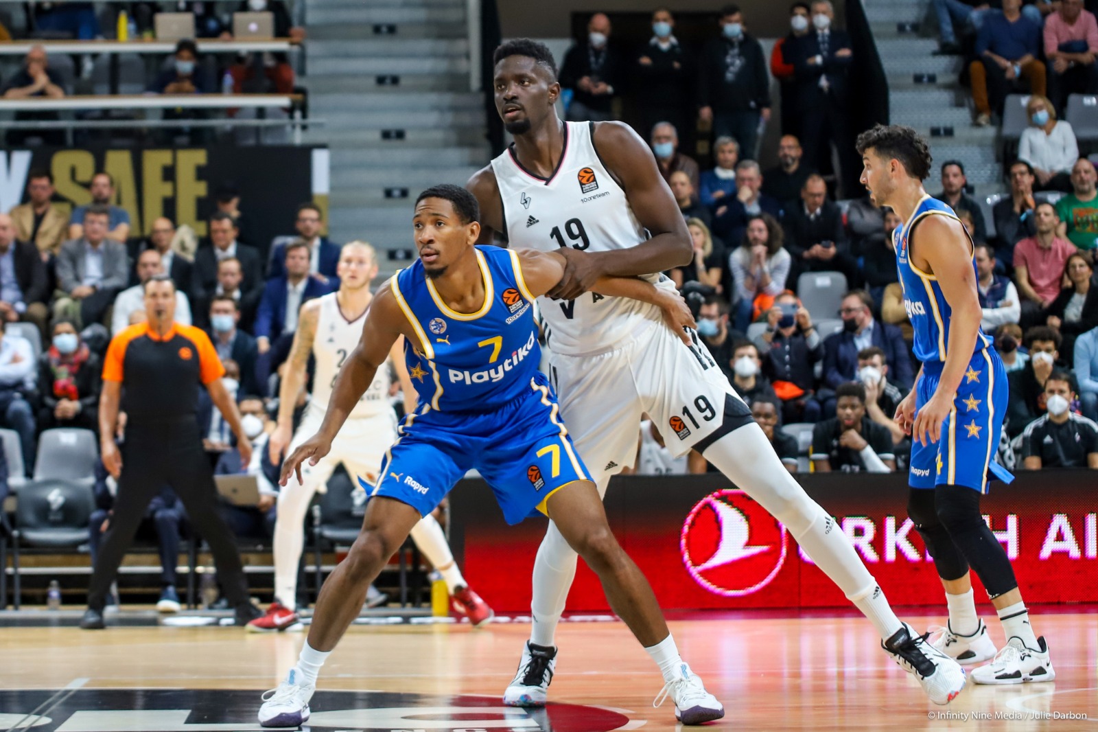 יורוליג: ניצחון חוץ ראשון לאלופה