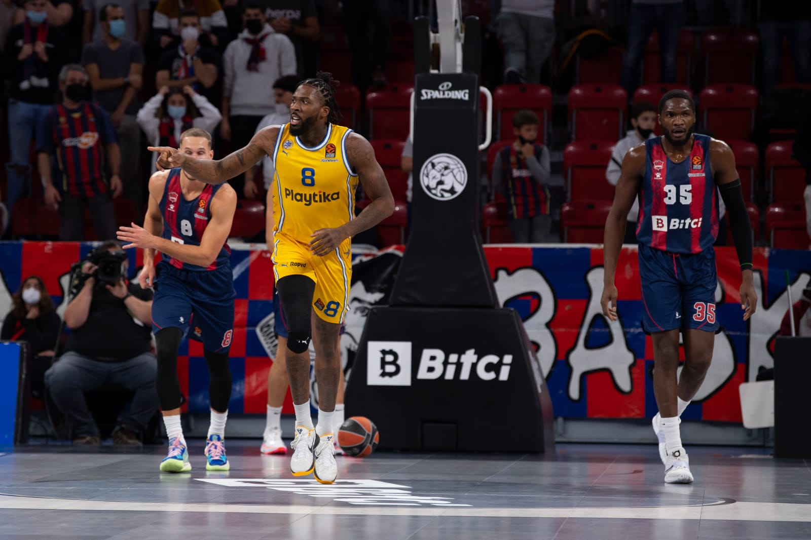 יורוליג: האלופה המשיכה להרשים בוויטוריה