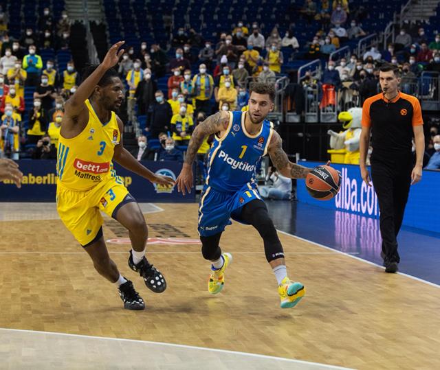 יורוליג: זוסמן ובלאט גברו על האלופה