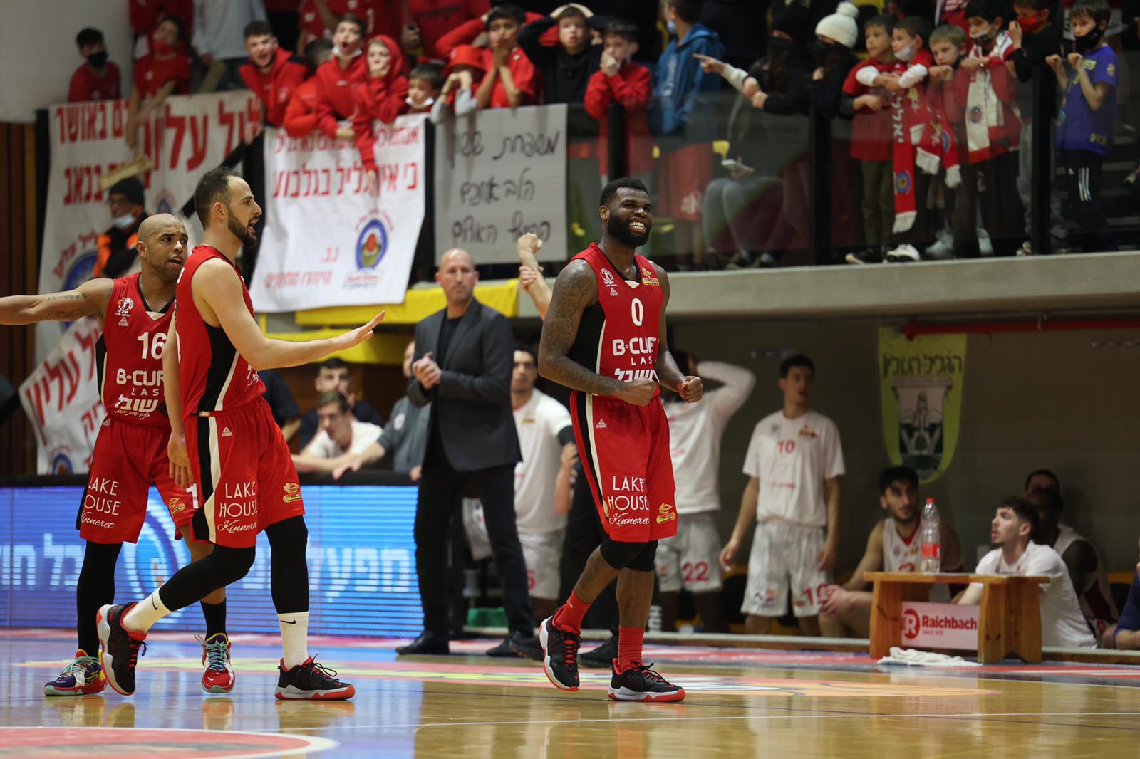 הקו החם: ניצחון חוץ דרמטי להפועל חיפה