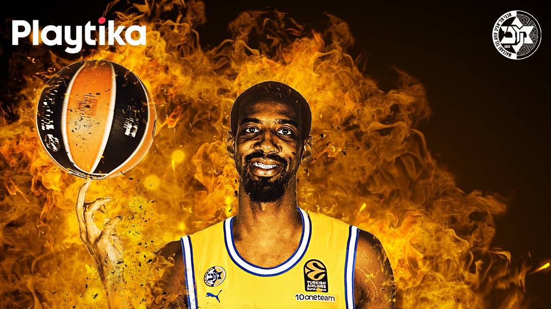 אוסטין הולינס חתם לשנתיים במכבי ת"א