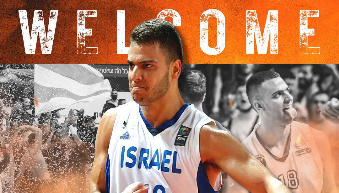 מאדום לכתום: רז אדם הושאל לנס ציונה