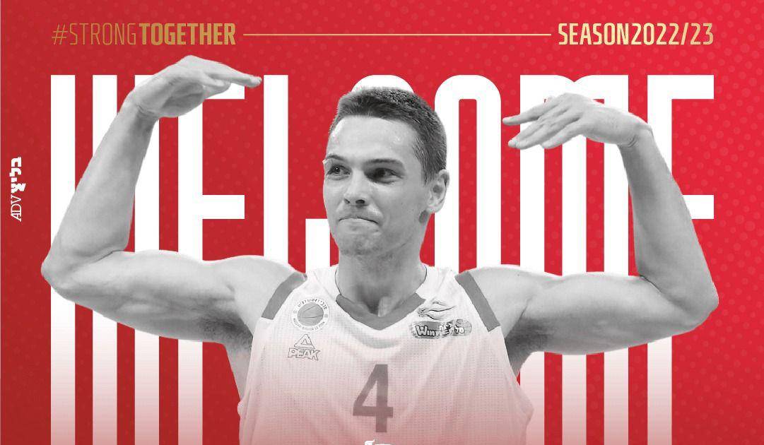 איגור קולשוב סיכם בהפועל באר שבע