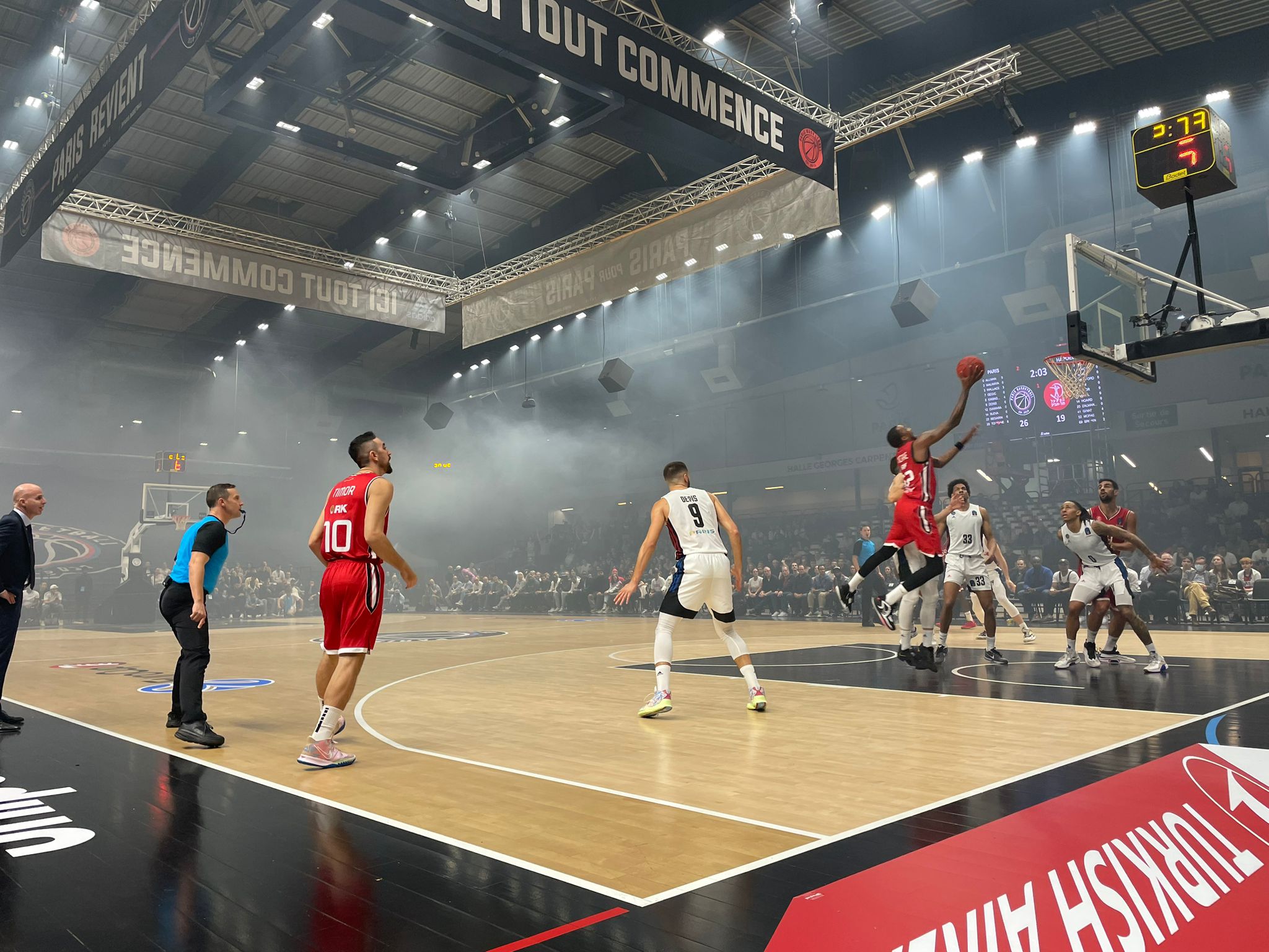 יורוקאפ: הפועל ת"א נצצה בעיר האורות