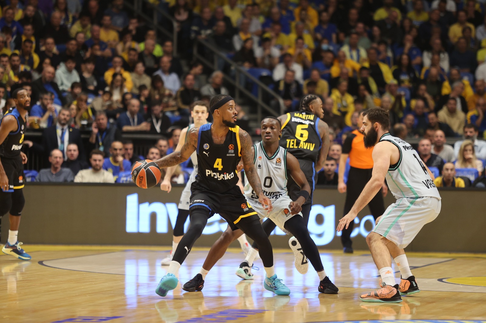 יורוליג: הצהובים חזרו לנצח מול ולנסיה