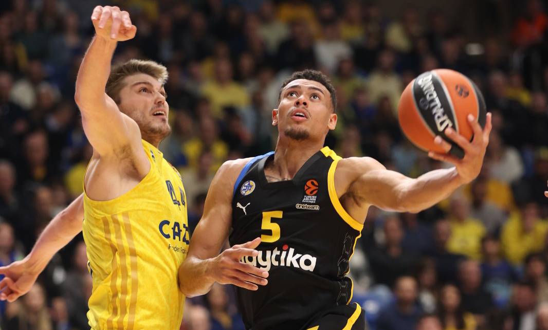 יורוליג: מכבי ת"א שומרת על הבית