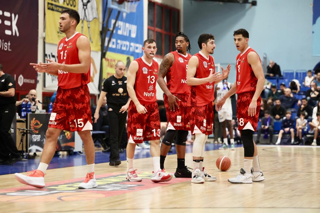 צפו: הצגה נוספת של רועי הובר