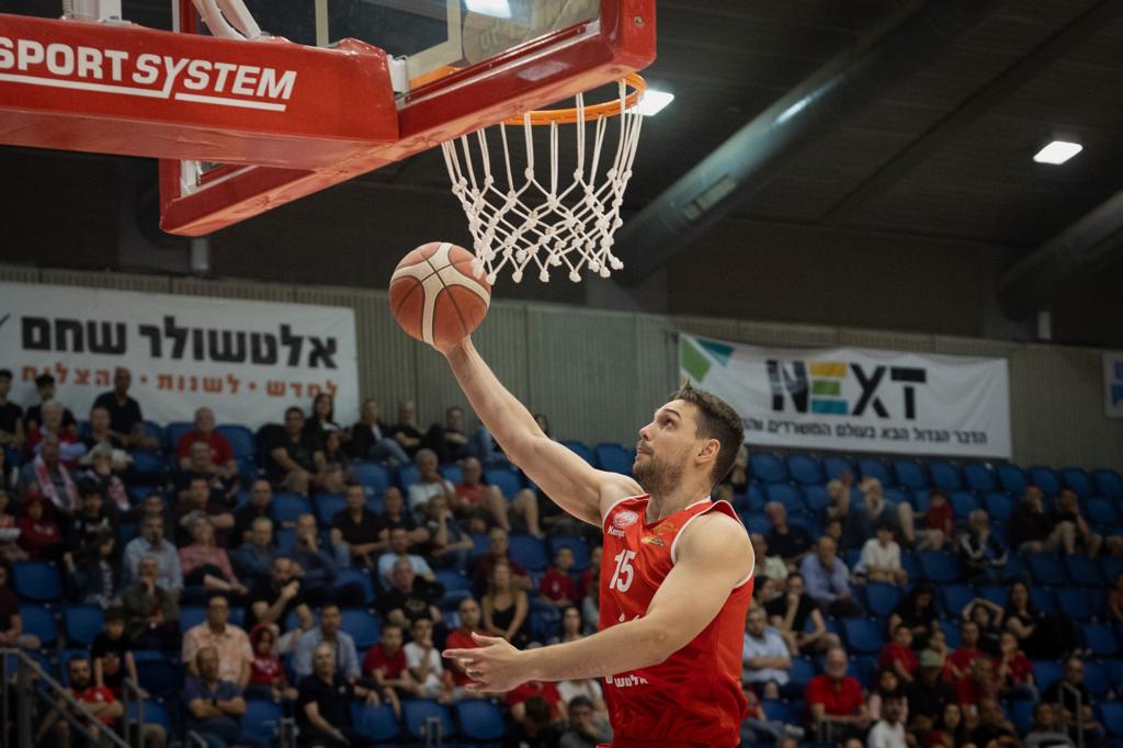 צפו: איגור קולשוב התעלה במאני טיים