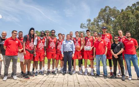 "הבאתם לכולנו גאווה גדולה"