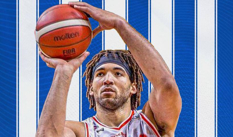 זר חמישי לבני הרצליה: רג'י לינץ'