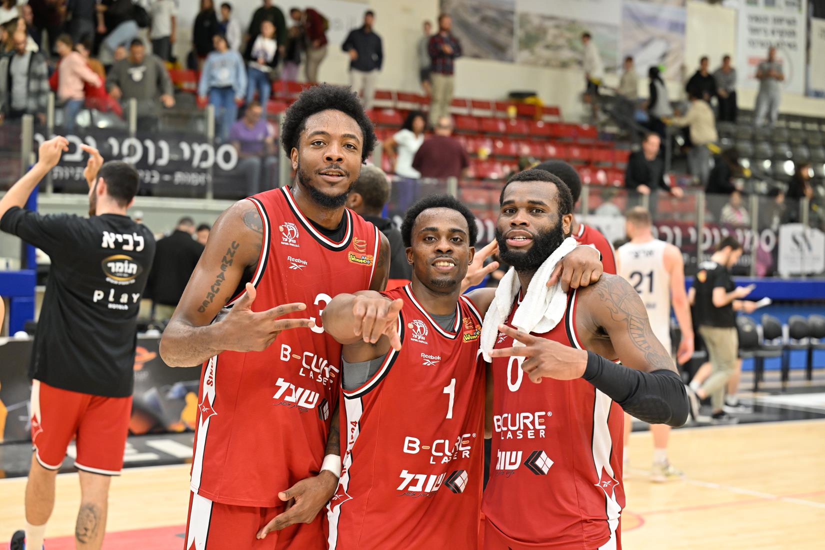 הפועל חיפה הבטיחה את מקומה בגביע