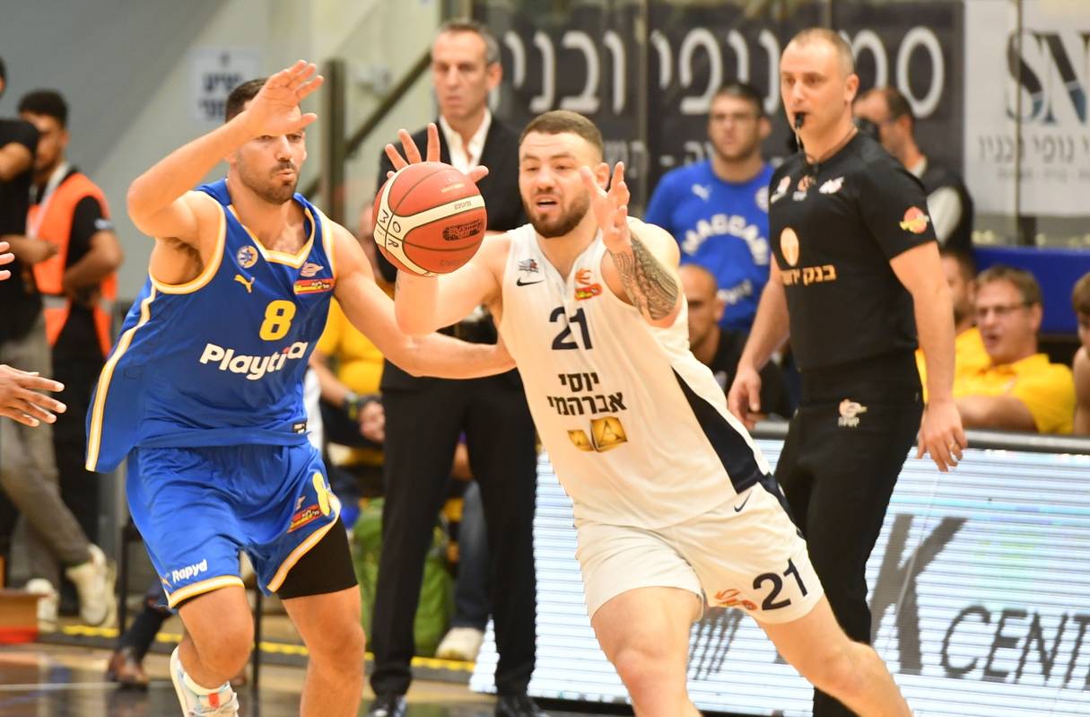 צפו: נתנאל ארצי חצה את קו 1,000 הנקודות