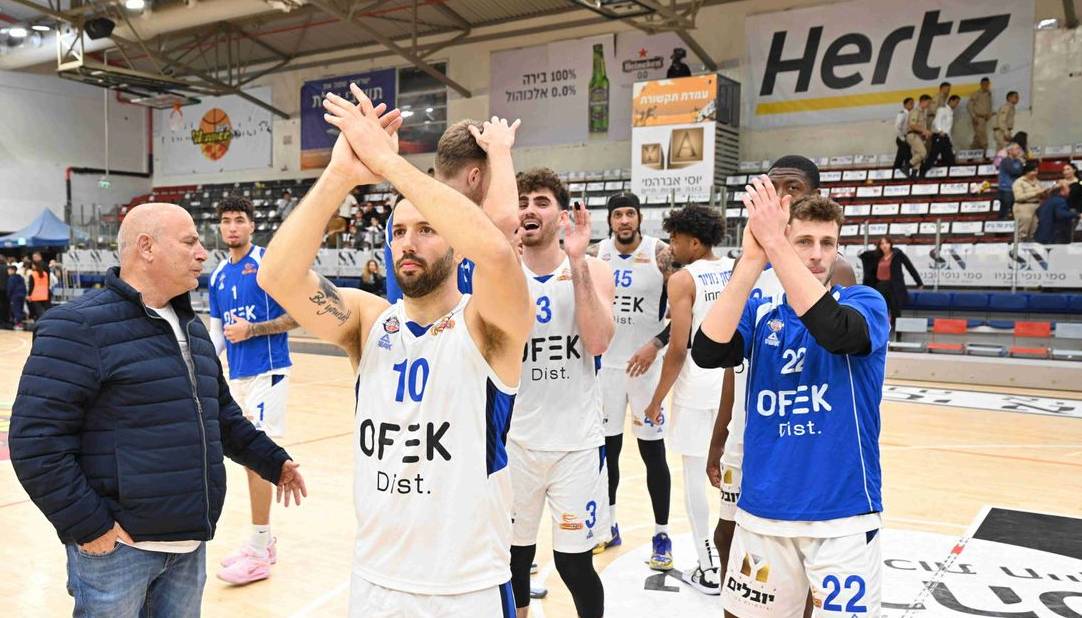 צפו: ברנדוויין וקרביץ הצטיינו באילת