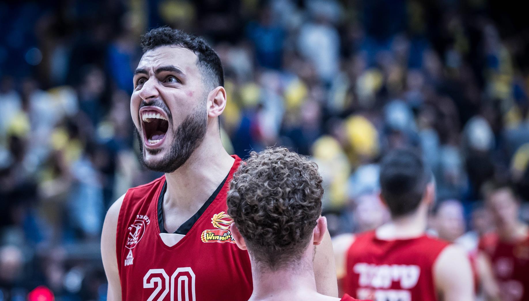 צפו: הופעה יפה בפלייאוף לעידן זלמנסון