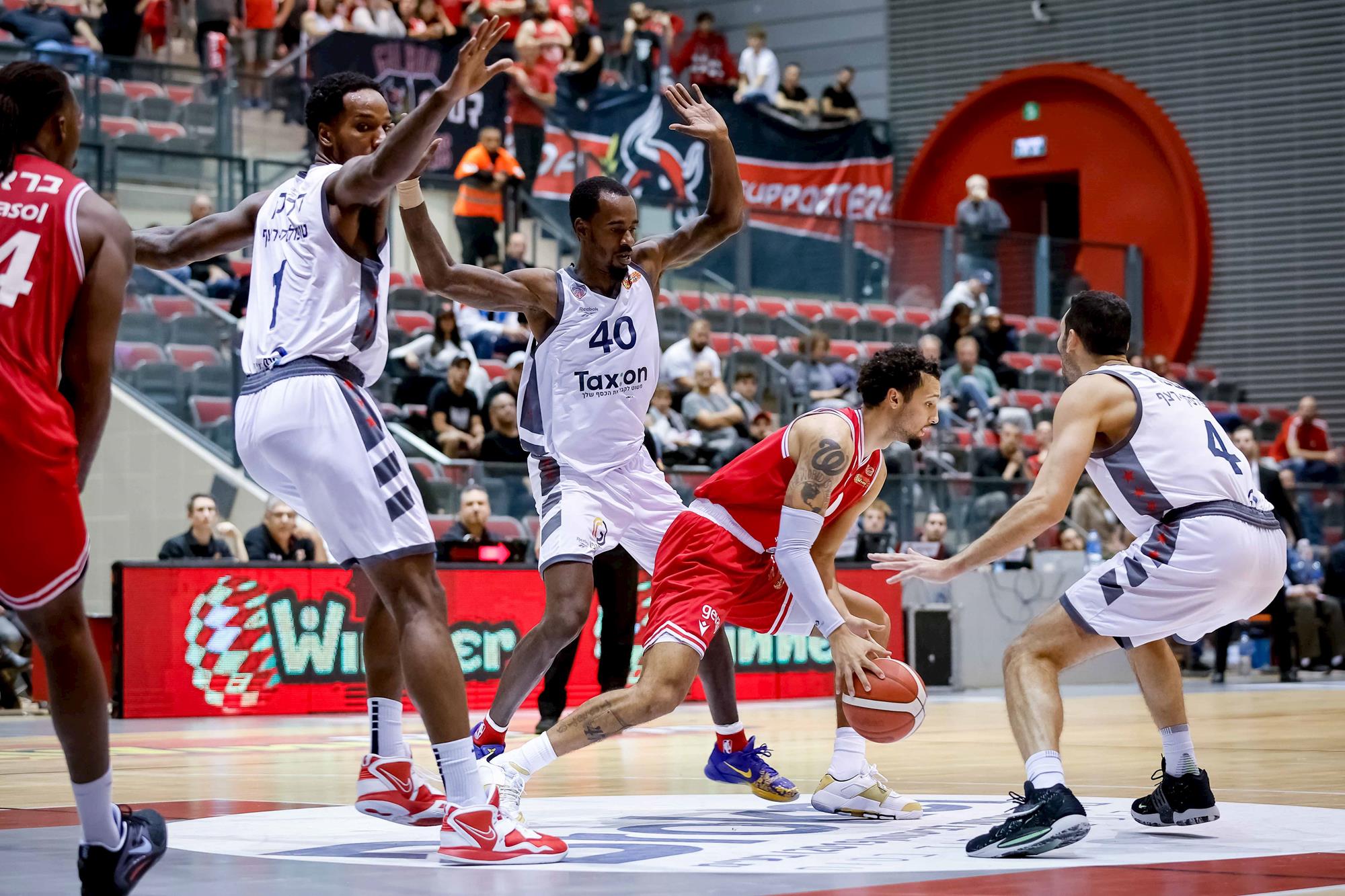 הערב: קרב תחתית בגן נר