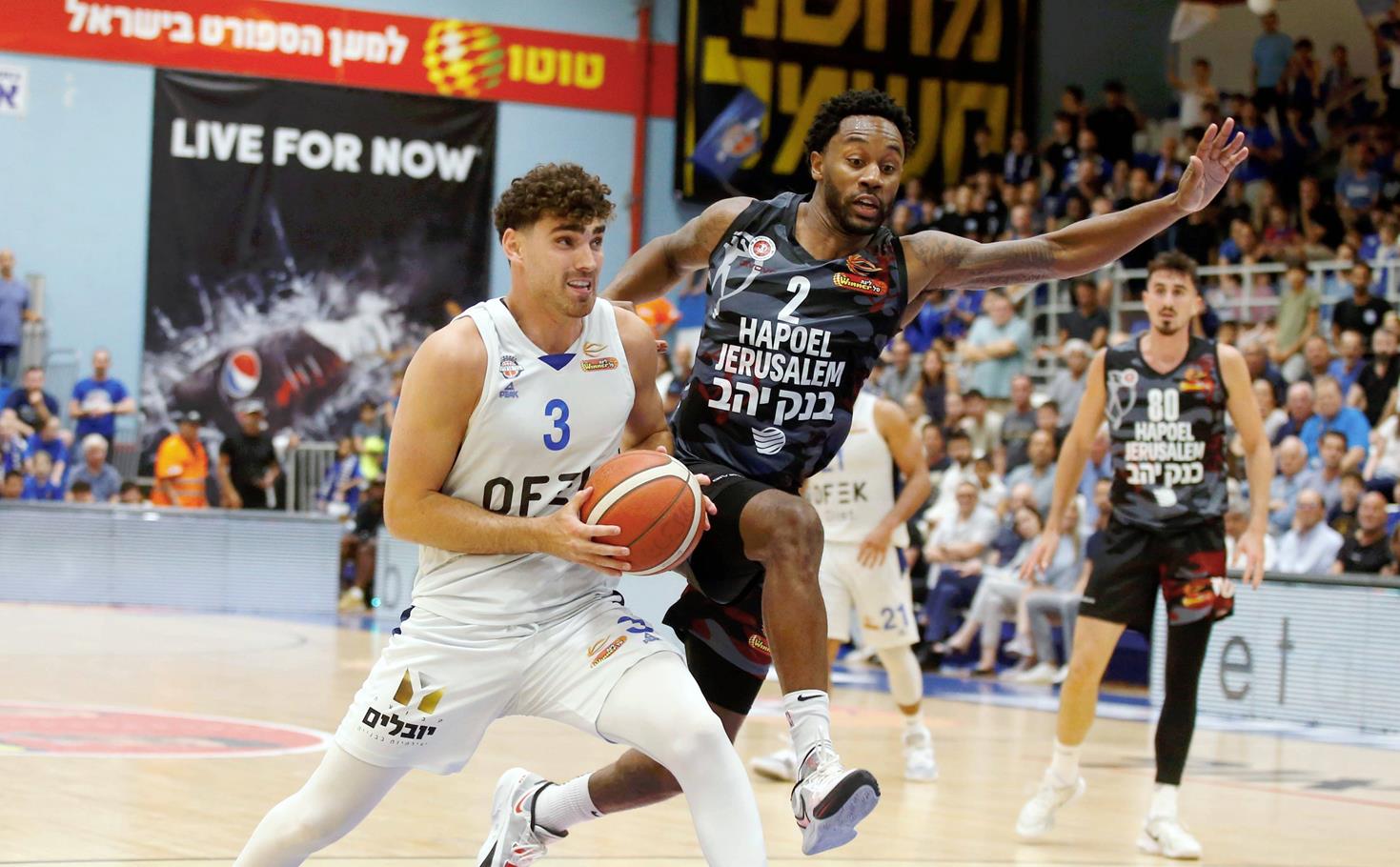 צפו: יאיר קרביץ דאג לשוויון בסדרה