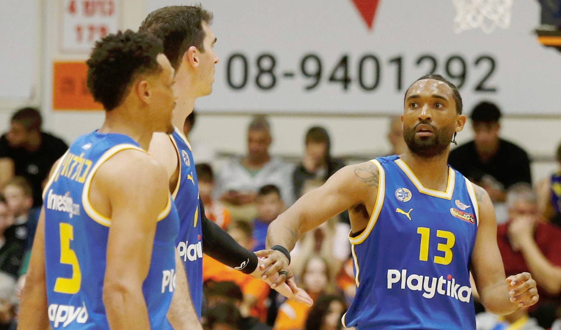 מוכנה למונאקו: מכבי ת"א נשארה בפסגה