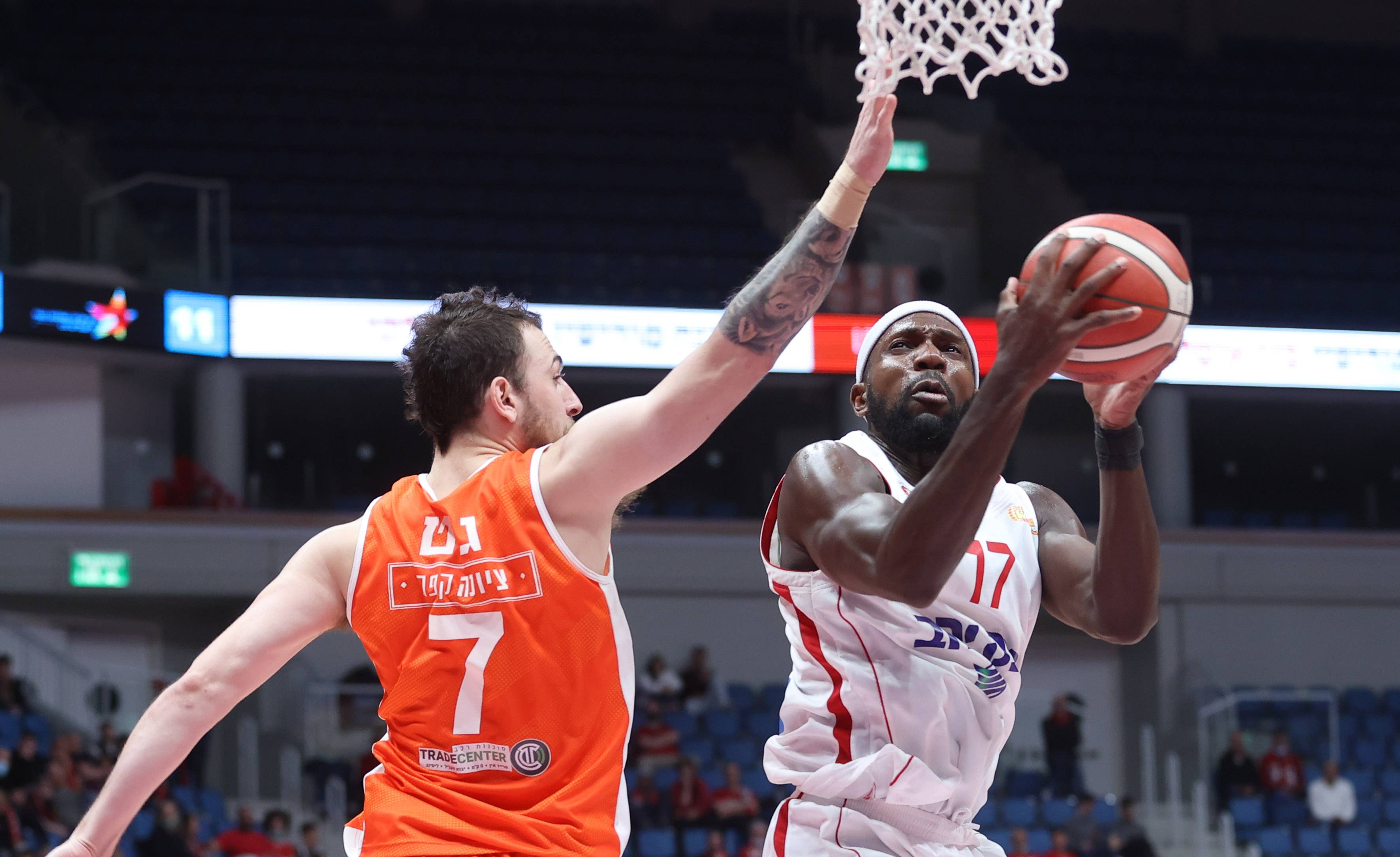 צפו: סולימאן בריימו העיר את המובילה