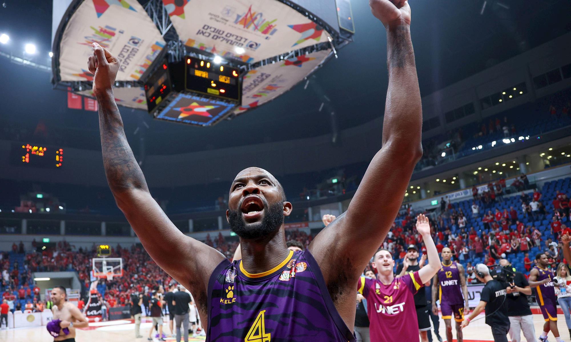 צפו: סדרות חצי הגמר – טופ 10